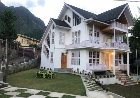 Heeven Villa Srinagar