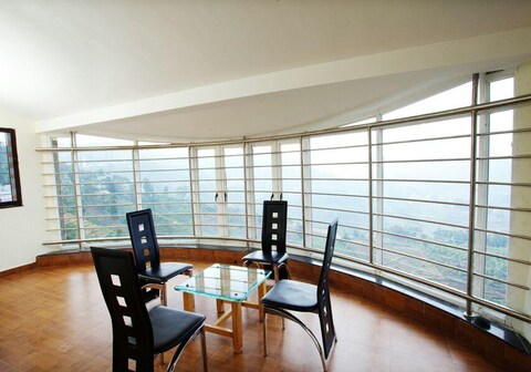 Bhareth Kurinji Villa | Rooms & Caretaker