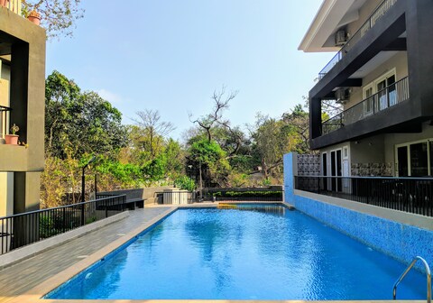 2 Bedroom Apartment for 6 with Pool Anjuna