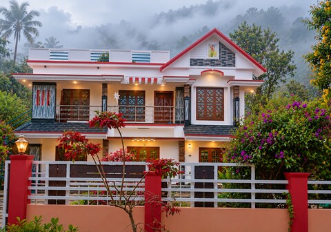 Moon homestay