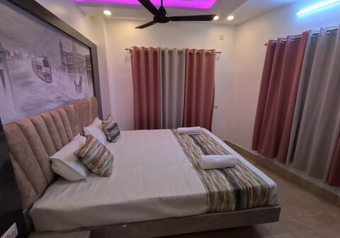 Sujoys Home Stay ll Entire 3BHK