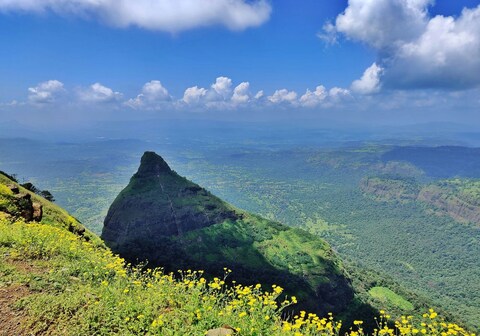 The Hosteller Bam Lonavala, Tiger Point