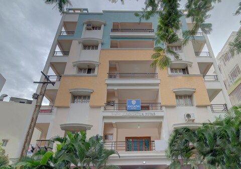 Lake View | Rooms in Service Apartments