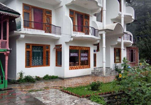 Hotel Purple Heaven,Katagla