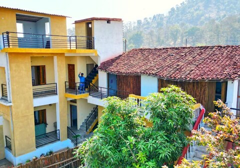 Sadhna sadan Home stay