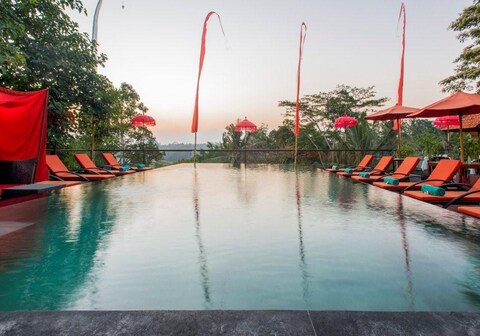 Jungle Retreat by Kupu Kupu Barong