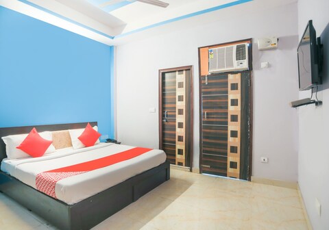 Hotel O A S Residency