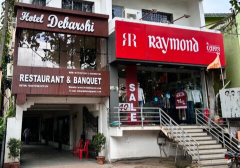 Hotel Debarshi