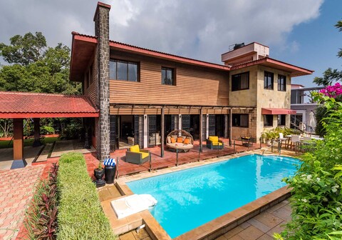 StayVista at Woodstone Villa