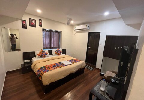 Hotel Sri Krishna