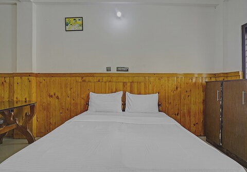 SPOT ON Vinodam Residency