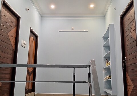 Urban White villa Home stay