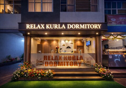 Relax Kurla Dormitory