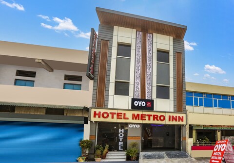 Super Hotel O Metro Inn