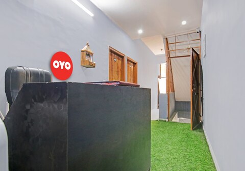 Hotel O Paradise Inn