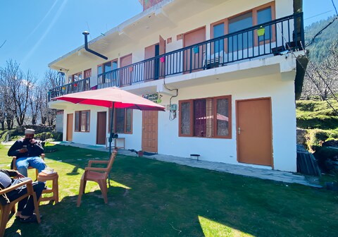 Green Dream House by GRB