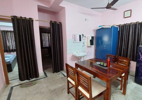 Eshaans Delight 2BHK Entire Apartment