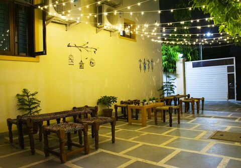 The Circle Era a Boutique Hotel