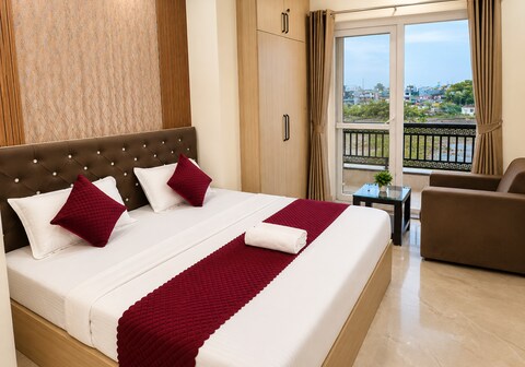 Hotel Pratishtha