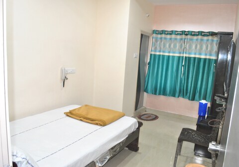 iROOMZ Sagar Grand