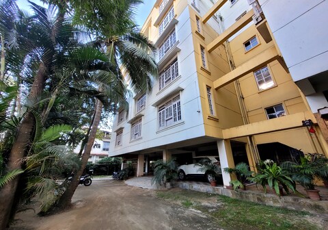 The Kalita Dorm | 15min From Kamakhya Temple