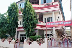 Pitambra Vishranti Grah, Jhansi Pitambra Vishranti Grah, Jhansi