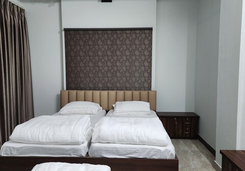 Nandi Retreat