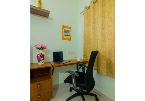 Awesome studio unit in 2nd floor