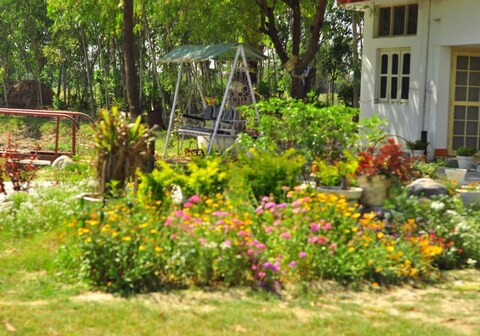 Natures Abode - Col Farm Countryside Farm Stay