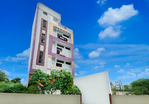 Hotel O Royal Inn Home Stay