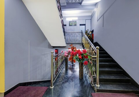 Collection O SAWKMIE HOTEL