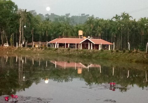 haveli holiday home-hcube homestay