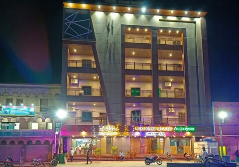 HOTEL PRAKASH