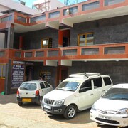 Hotel Kurunji Park, Ooty Hotel Kurunji Park, Ooty
