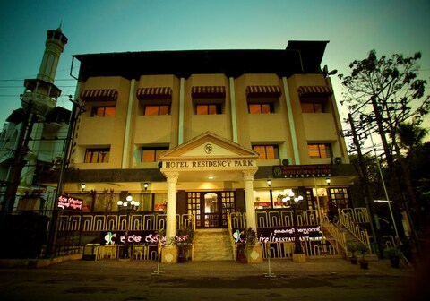 HOTEL RESIDENCY PARK - KAIRALI