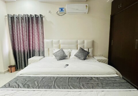 Viswanadhunis Antilia Comfort Stays Inn