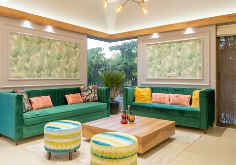 Aaramghar Stays - 4BR Cozy Villa with Temperature Control Pvt Pool