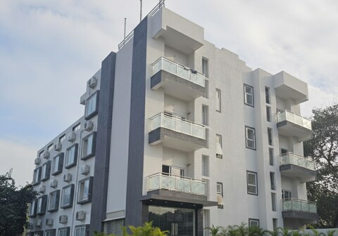 Railview Premium- Bhubaneswar Railway Station