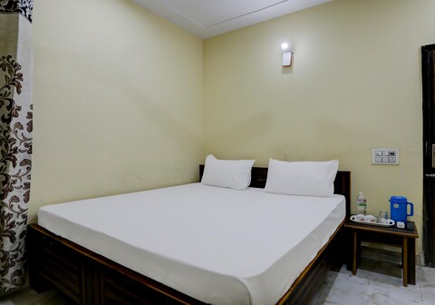 Hotel O Apollo Classic Guest House