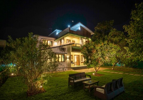 West Valley Villa Casa Vista