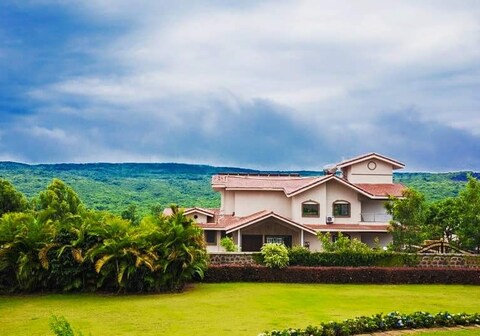 Golden Hill Resorts I 4 BHK Pool Villa