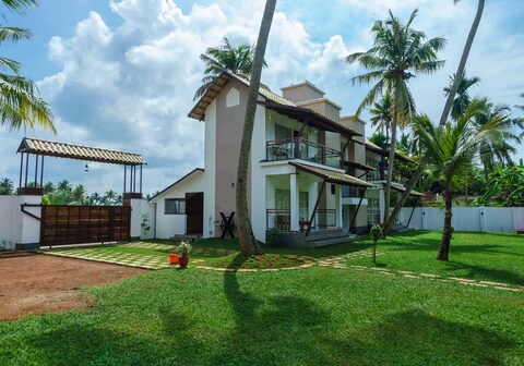 Backwater Brook | Rooms & Caretaker