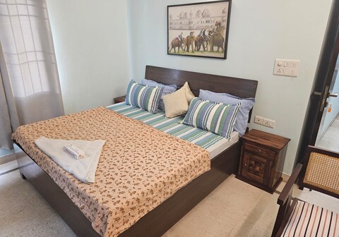 Sky Bloom Luxury Homestay