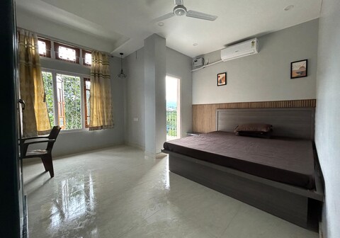 Aashirvad liv inn | 1bhk With Private Kitchen