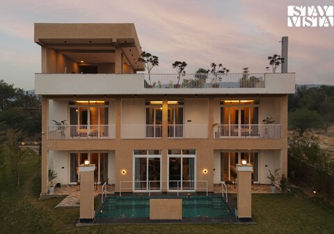 StayVista at Kankas House