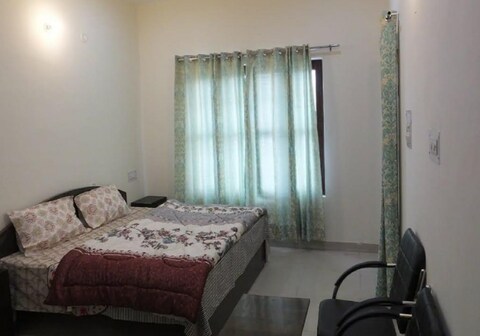 Oakland Holiday Home by StayApart