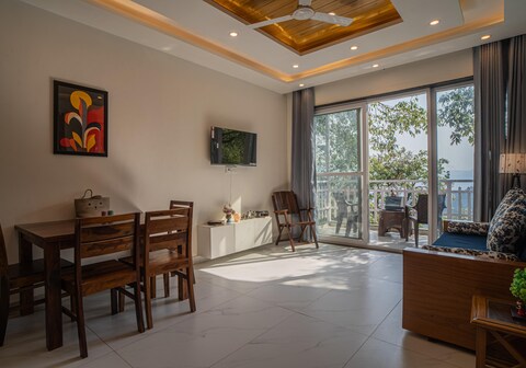 The White Umbrella Floors