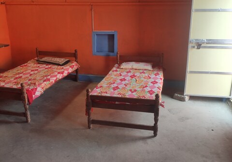 Mariya Residency- Home stay with homely food