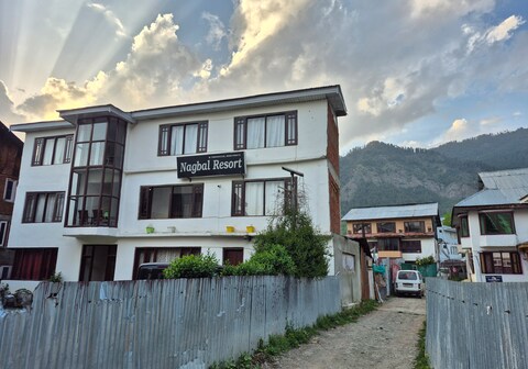 Hotel Nagbal Resort (Friendly Budget Stay in Pahalgam)