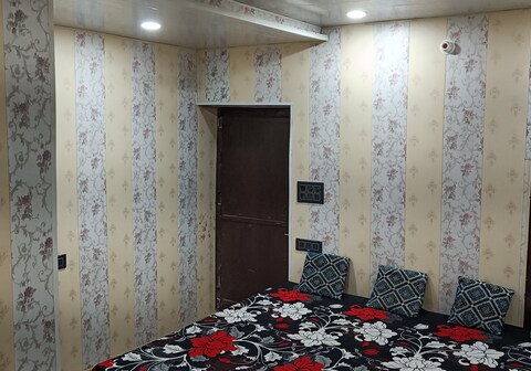 Badanpur guest house